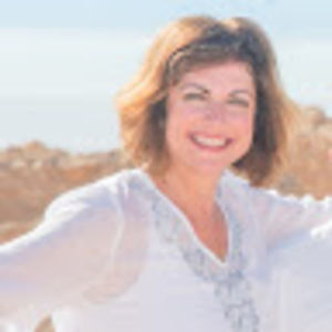 Meet your Posher, Michele